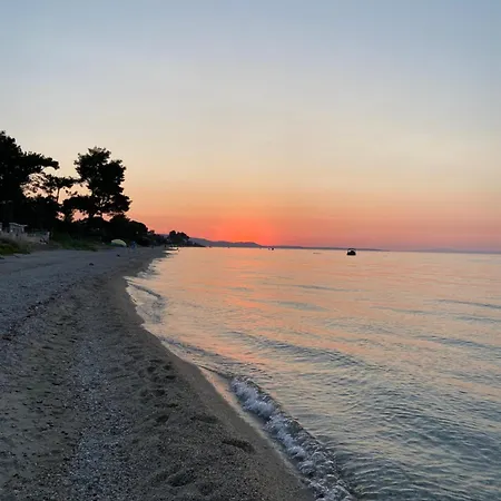 Σπίτι διακοπών Olivia Sea Side House *