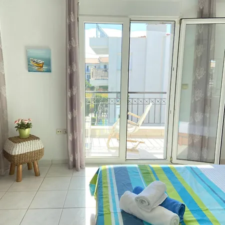 Olivia Sea Side House Σπίτι διακοπών Χανιώτη