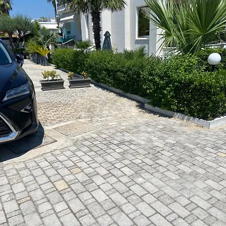 Olivia Sea Side House *