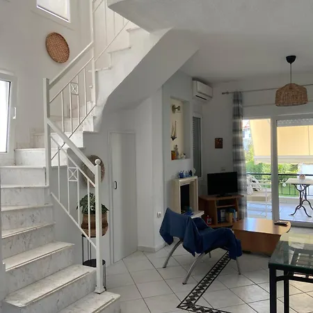 Olivia Sea Side House Σπίτι διακοπών Χανιώτη